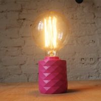 GEOMETRIC TABLE LAMP - Pink