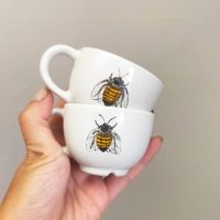 COFFEE CUPS - BEE